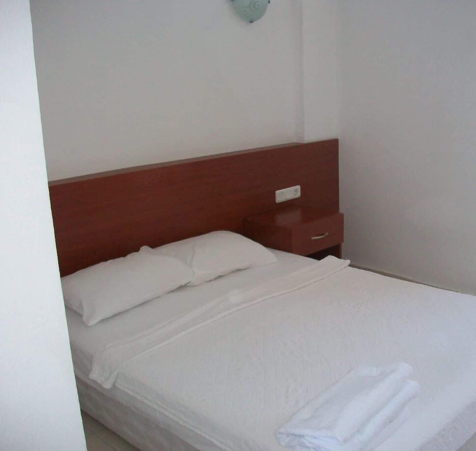Kriss Otel Ortakentyahşi Exterior foto