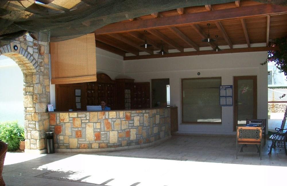 Kriss Otel Ortakentyahşi Exterior foto