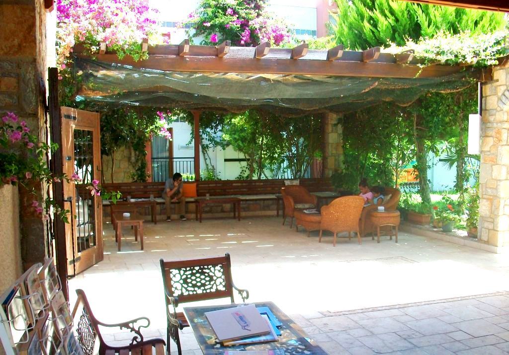 Kriss Otel Ortakentyahşi Exterior foto