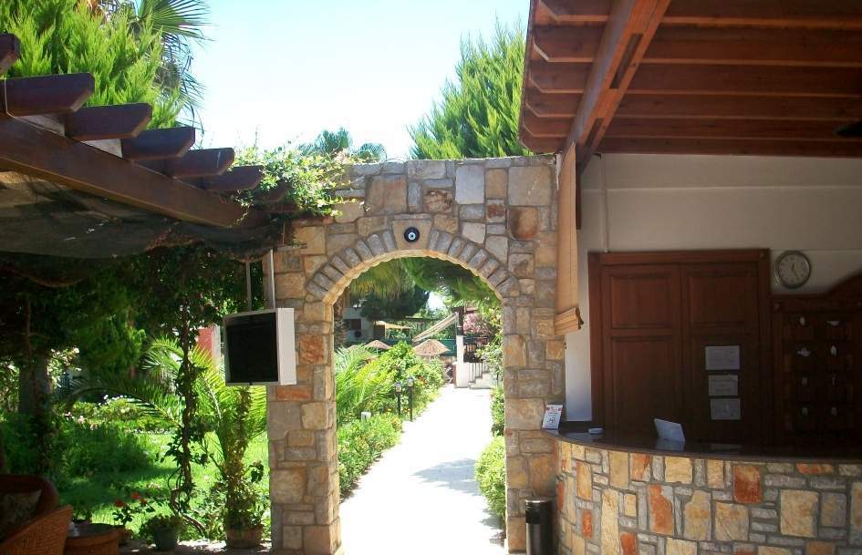 Kriss Otel Ortakentyahşi Exterior foto